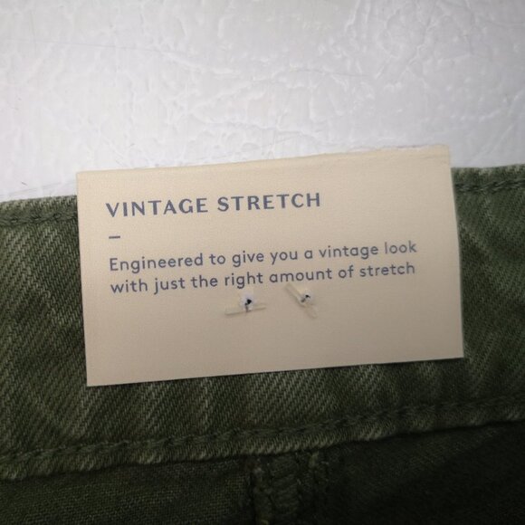 NWT Universal Thread Ladies Size 24W High Rise A-line Midi Green Denim Shorts - Picture 5 of 13